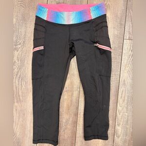 Ivivva cropped Black Leggings with Pink Zip Details and Multicolor Waistband